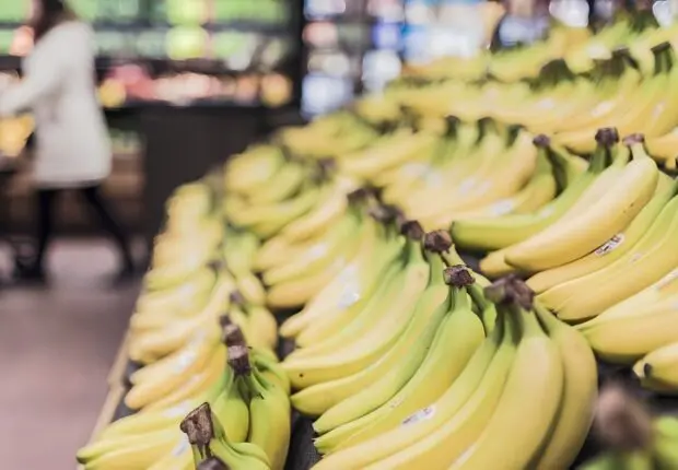 Jusqu&rsquo;à 850 DA/kg : « Himayatec » réclame toute la lumière sur le marché de la banane