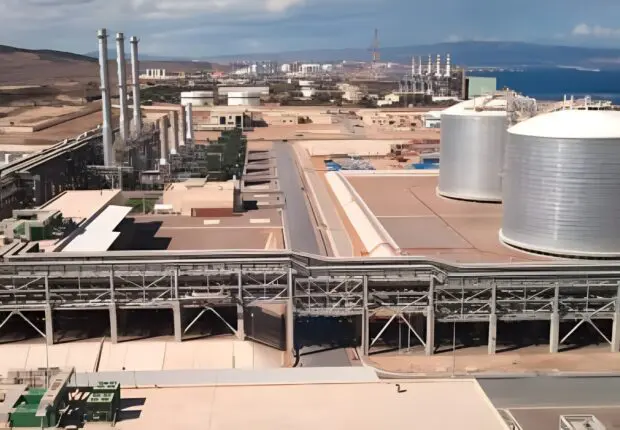 + 50 % d’ammoniac et d’urée à Arzew : L&rsquo;Algérie valide un projet d&rsquo;extension stratégique avec ce pays arabe