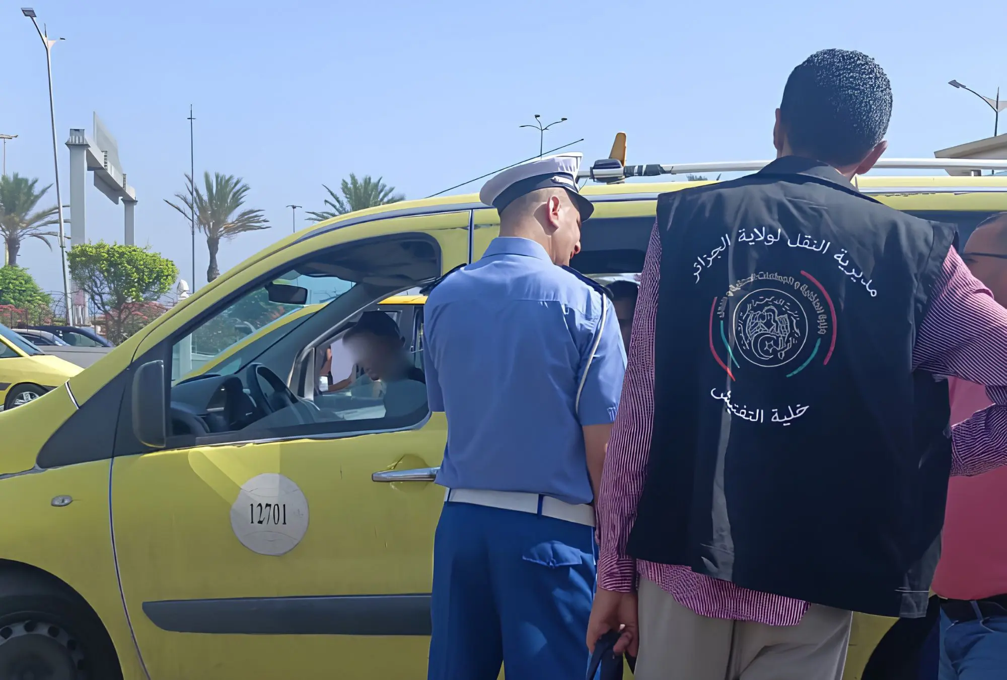 Transport à Alger : les autorités retirent 12 autorisations d’exploitation pour ces raisons