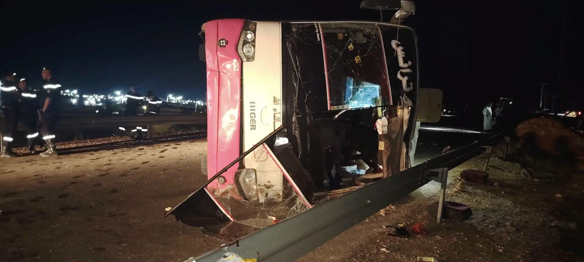 Le bilan monte à 6 morts et 31 blessés : ce que l&rsquo;on sait de l&rsquo;accident de bus à Naâma [Images]