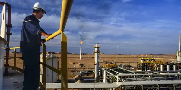 Un géant chinois rejoint le projet de la nouvelle raffinerie de Hassi Messaoud