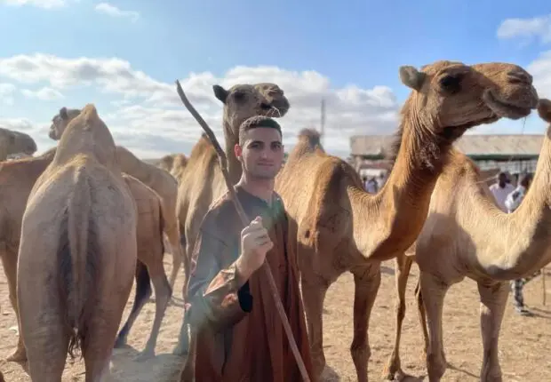 Après 195 pays visités, Cameron Mofid dévoile ses 3 villes préférées en Afrique : l’une est en Algérie