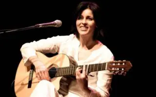 Souad Massi victime d’une agression à Hammamet ? La chanteuse algérienne sort du silence