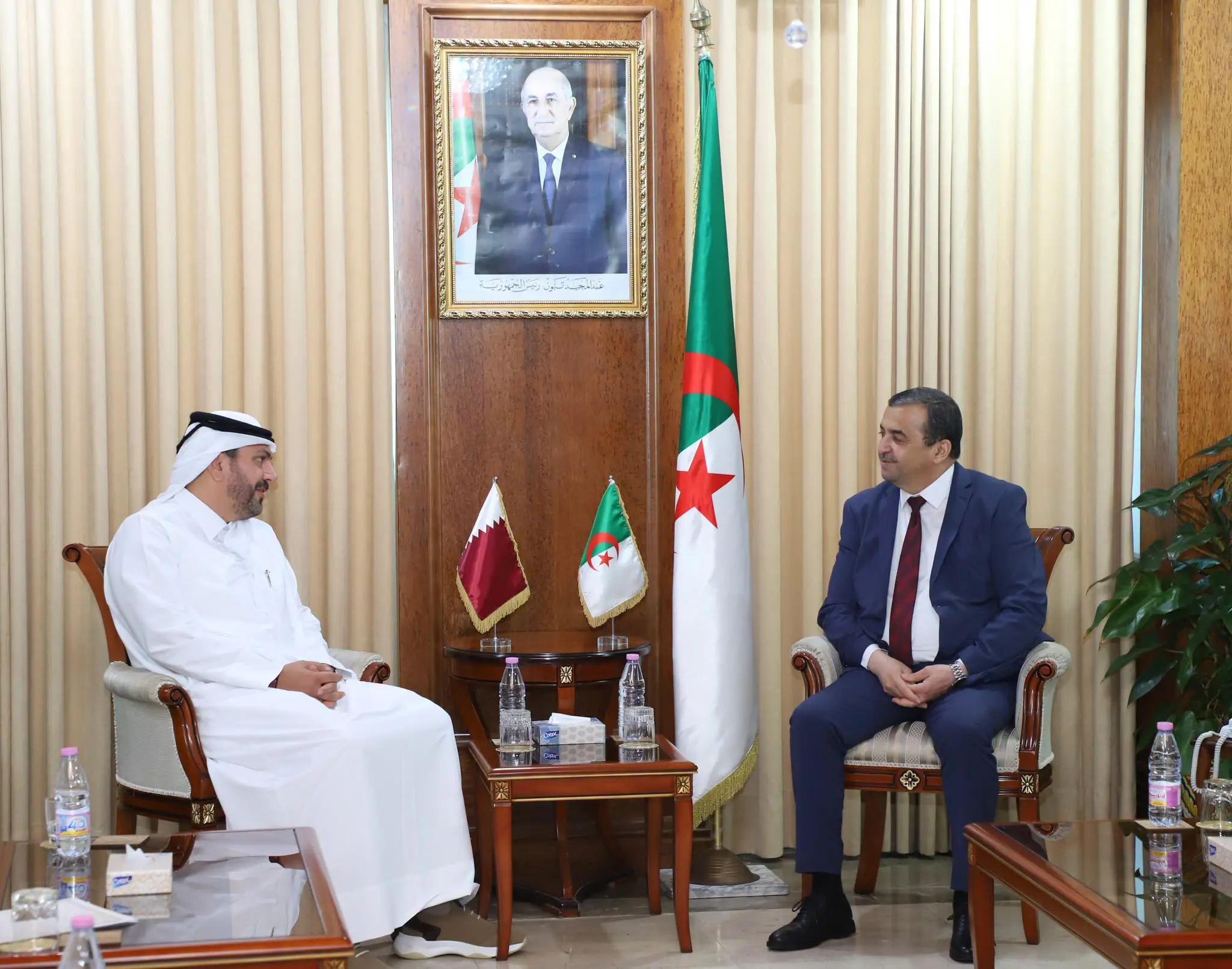 Le Qatar mise sur l’Algérie pour ses hydrocarbures : voici ce qui a été discuté avec Sonatrach