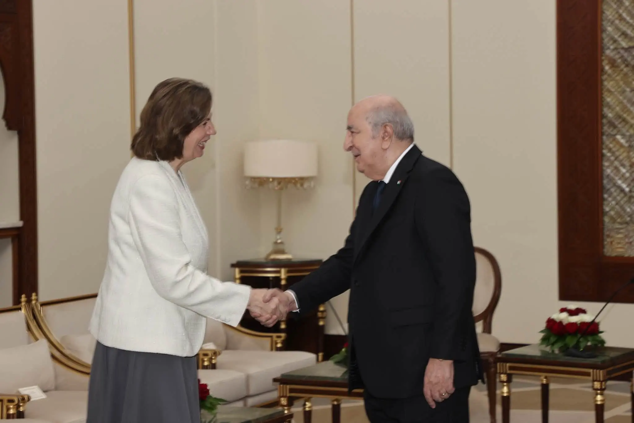 Tebboune reçoit Natalia Kochanova : voici les nouveaux axes de coopération entre l’Algérie et le Bélarus