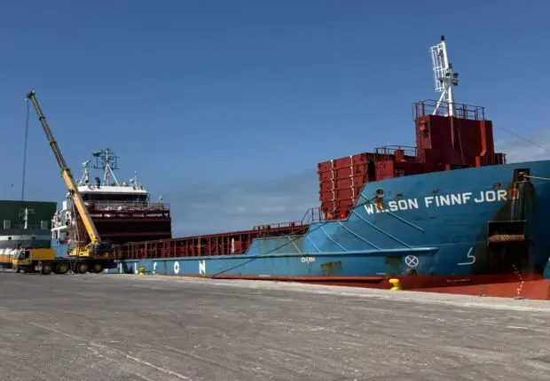 Le port de Ténès exporte 15.000 tonnes de ciment et clinker vers l&rsquo;Europe