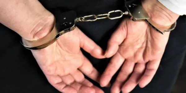 Leur scénario était presque parfait : deux employés « comédiens » arrêtés pour un faux braquage à Sétif