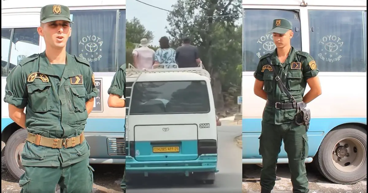 VIDÉO. Scène surréaliste à Skikda : 3 personnes filmées sur le toit d’un bus en marche choquent la Toile