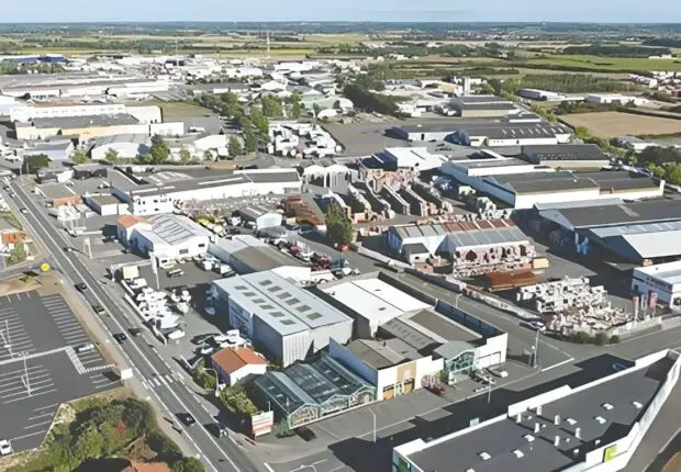1 000 emplois en vue : Un méga-complexe d’aluminium de 8 hectares s’installe dans cette wilaya