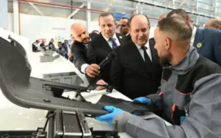 Fin de l’importation des pièces plastiques pour véhicules : Sifi Ghrieb fixe une date butoir
