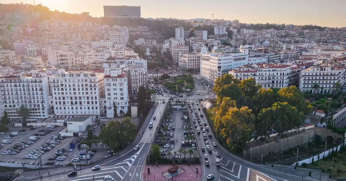 Fermeture du parking de Tafourah dès le 1er octobre : Quelles alternatives pour stationner à Alger ?