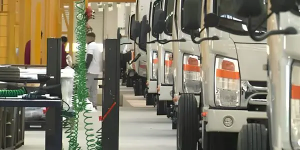« Dès cette semaine » : L’usine JAC entame les livraisons de ses premiers véhicules