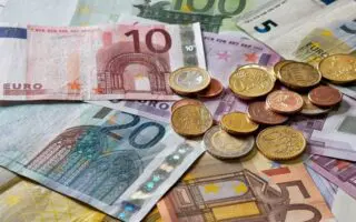 Marché noir des devises : l’euro atteint un nouveau taux ce samedi 26 septembre, voici sa valeur