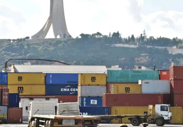 Production locale : la facture des importations recule de 20 milliards de dollars