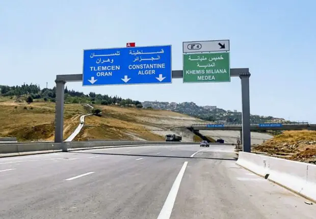Infrastructures : Les « points noirs » de l&rsquo;autoroute Est-Ouest dans le viseur de Djellaoui