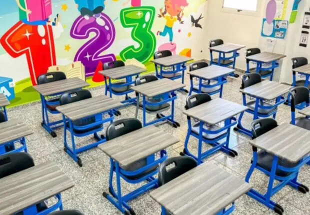 Langue arabe obligatoire, programmes étrangers interdits : les écoles privées dans le viseur de l’État
