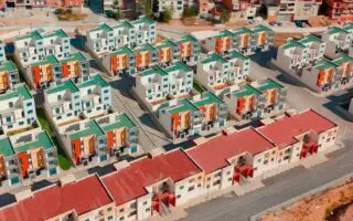 À partir de 4,15 milliards : l’ENPI lance la vente de 110 villas dans cette wilaya (vidéo)