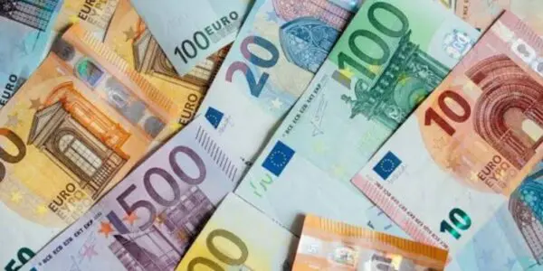 Trafic de devises : 120 000 euros saisis à l’aéroport d’Oran