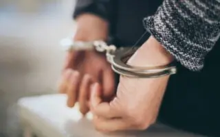 Une enseignante condamnée à 10 ans de prison après la mort de son mari