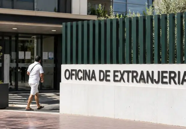 Espagne : comment 7 428 Algériens ont obtenu un titre de séjour par l&rsquo;arraigo