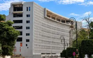 Alger : un parking à étages de plus de 600 places en chantier à Bir Mourad Raïs