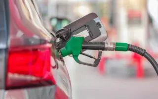 Prix de l&rsquo;essence en Algérie : une hausse possible en 2027 ?