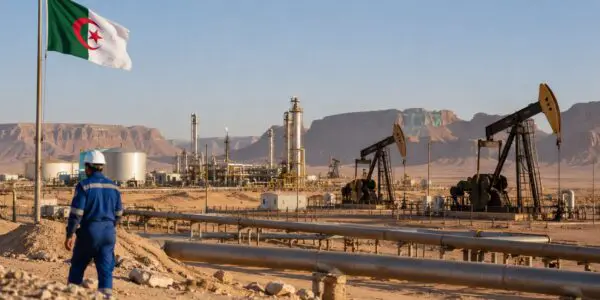 Pétrole : le Sahara Blend algérien bondit de 26 % et frôle 120 dollars