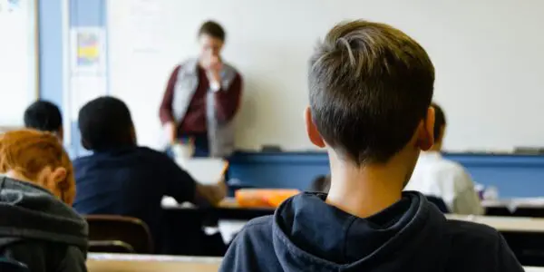 Vacances scolaires 2026-2027 : après la rentrée du 21 septembre, ce que l&rsquo;on sait du calendrier