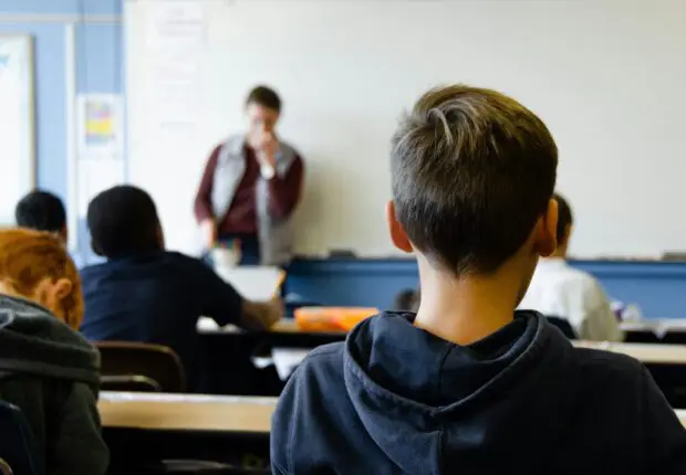 Vacances scolaires 2026-2027 : après la rentrée du 21 septembre, ce que l&rsquo;on sait du calendrier