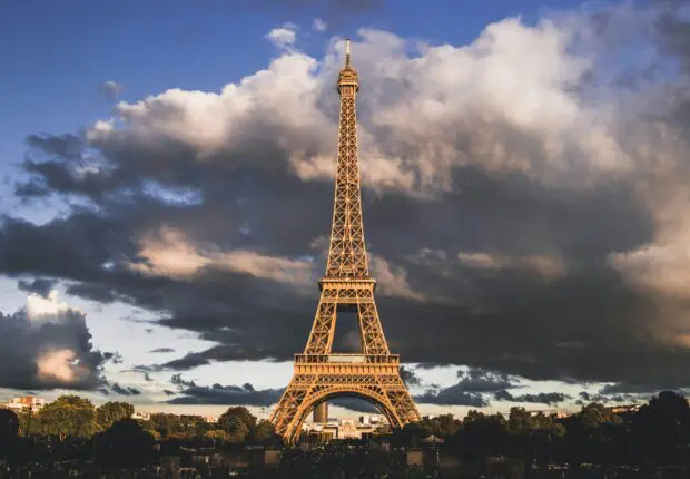 Étudiants algériens : la France ouvre les candidatures à sa prestigieuse Bourse Eiffel 2027