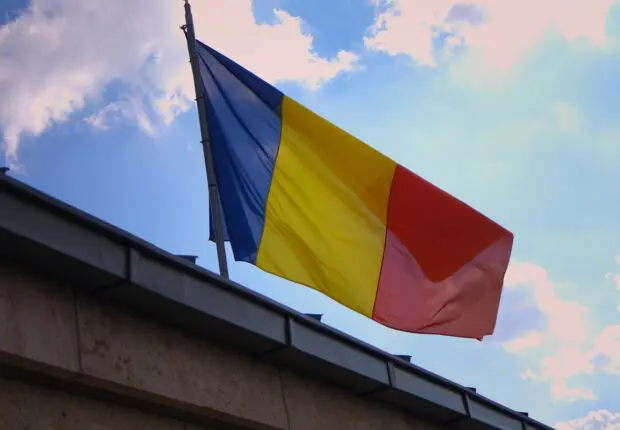 Mauvaise nouvelle pour les voyageurs algériens : la Roumanie suspend les demandes de visa