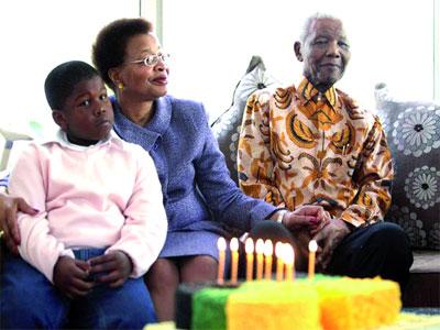 Nelson Mandela fête ses 91 ans