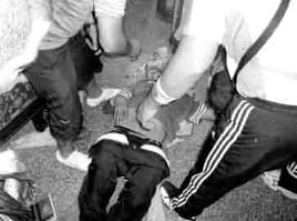 Bus de supporteurs algériens caillassés au Caire Le témoignage de l’AFP