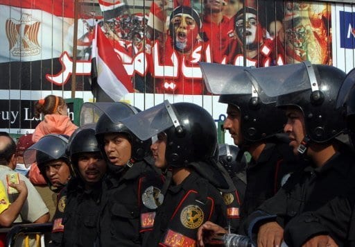 Des bus de supporteurs algériens caillassés au Caire, trois blessés