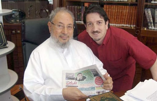 El Qaradaoui appelle au calme