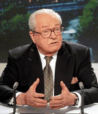 Jean-Marie Le Pen reprend son discours raciste
