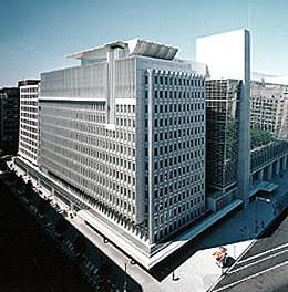 La Banque mondiale préconise des mesures radicales