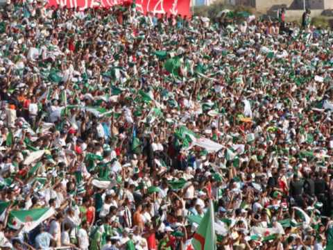 Les supporters Algériens traquent l’espion Égyptien