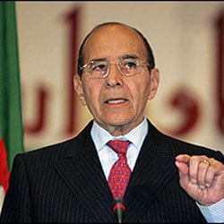 Noureddine Yazid Zerhouni «Nous avons les moyens pour construire une Algérie qui gagne»