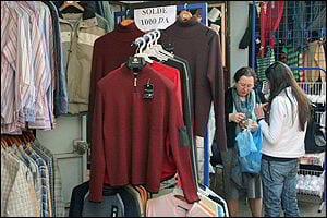 Ruée vers les magasins de vêtements