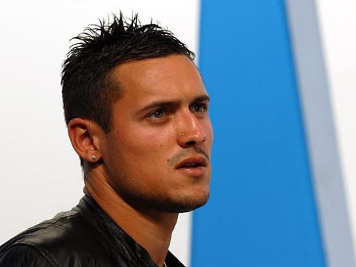 Ziani : «J’y serai et avec mes deux jambes !»