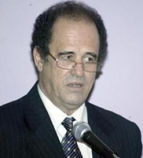 Abdelkader Bendamèche expert dans la musique chaâbi