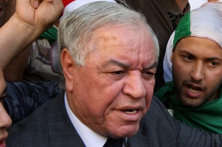 Algérie-Egypte : Hadjar révèle avoir été contre la venue d’Amr Moussa en Algérie