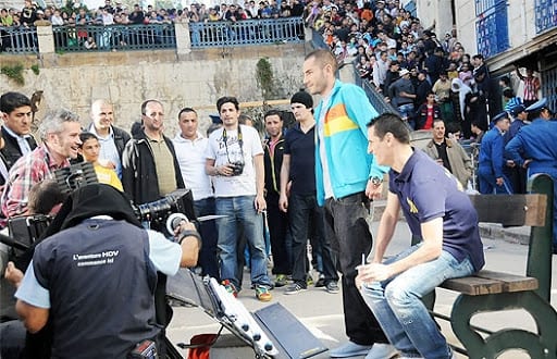 Escortés par la police : Saïfi et Meghni bloquent la circulation