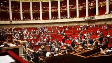 La France reconnait la toxicité de ses essais nucléaires