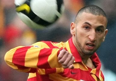 Lens va attaquer Portsmouth, qui n&rsquo;a toujours pas payé les transferts de Dindane et Belhadj