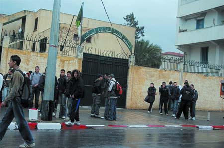 Les lycéens boycottent les examens