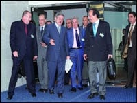 Les petits arrangements de la tripartite, le snmg au cœur des tractations