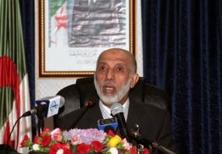 Luttes intestines et alliances claniques au sein du FLN