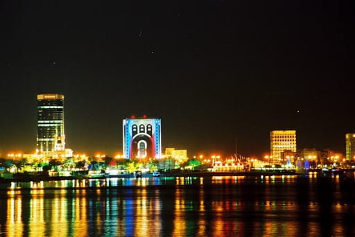 Qatar et les EAU les plus riches du monde arabe et la Tunisie au milieu du tableau